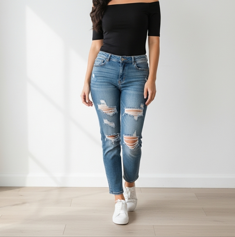Judy Blue Distressed Straight Leg Jeans – Medium Blue – NWT – Size 14W
